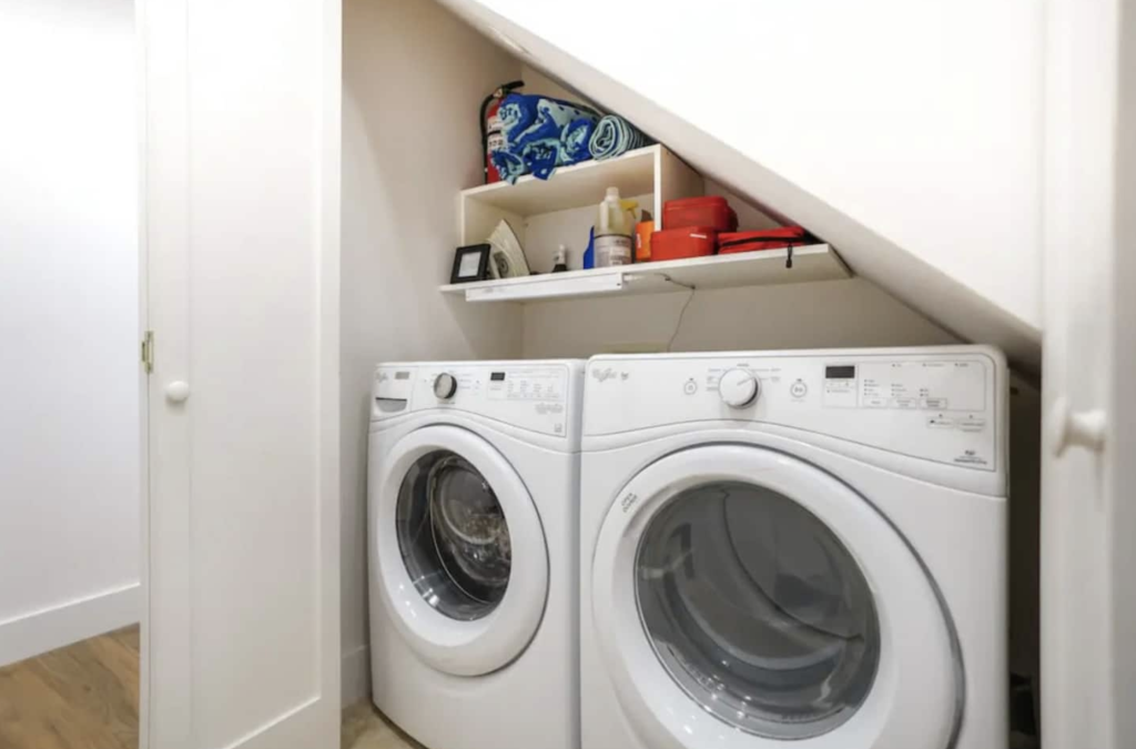 laundry room, Ka Ehu Kai