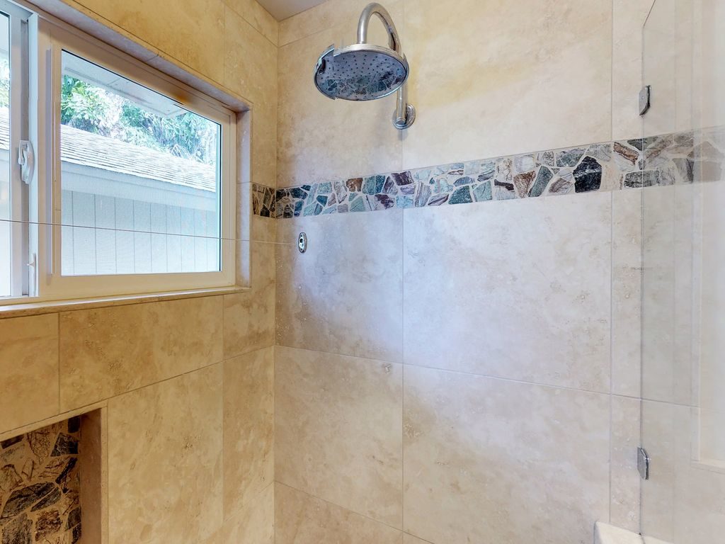 Hale Lei Princeville Vacation Rental Home