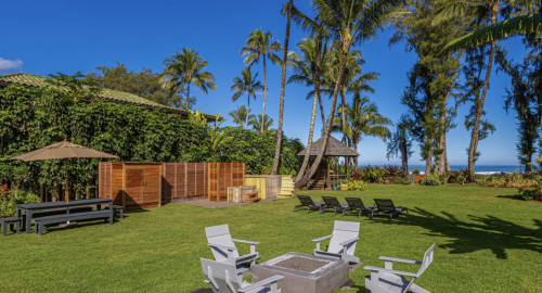 Hale Maluhia Beachfront Front Yard
