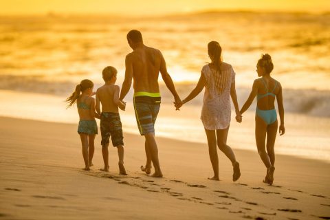 💗 How to Spend Mother’s Day on Kaua‘i | Beaches, Brunch & Family Time